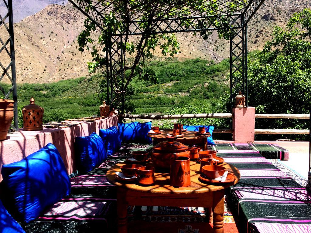 Dar Aglzime Hotel Aroumd Buitenkant foto