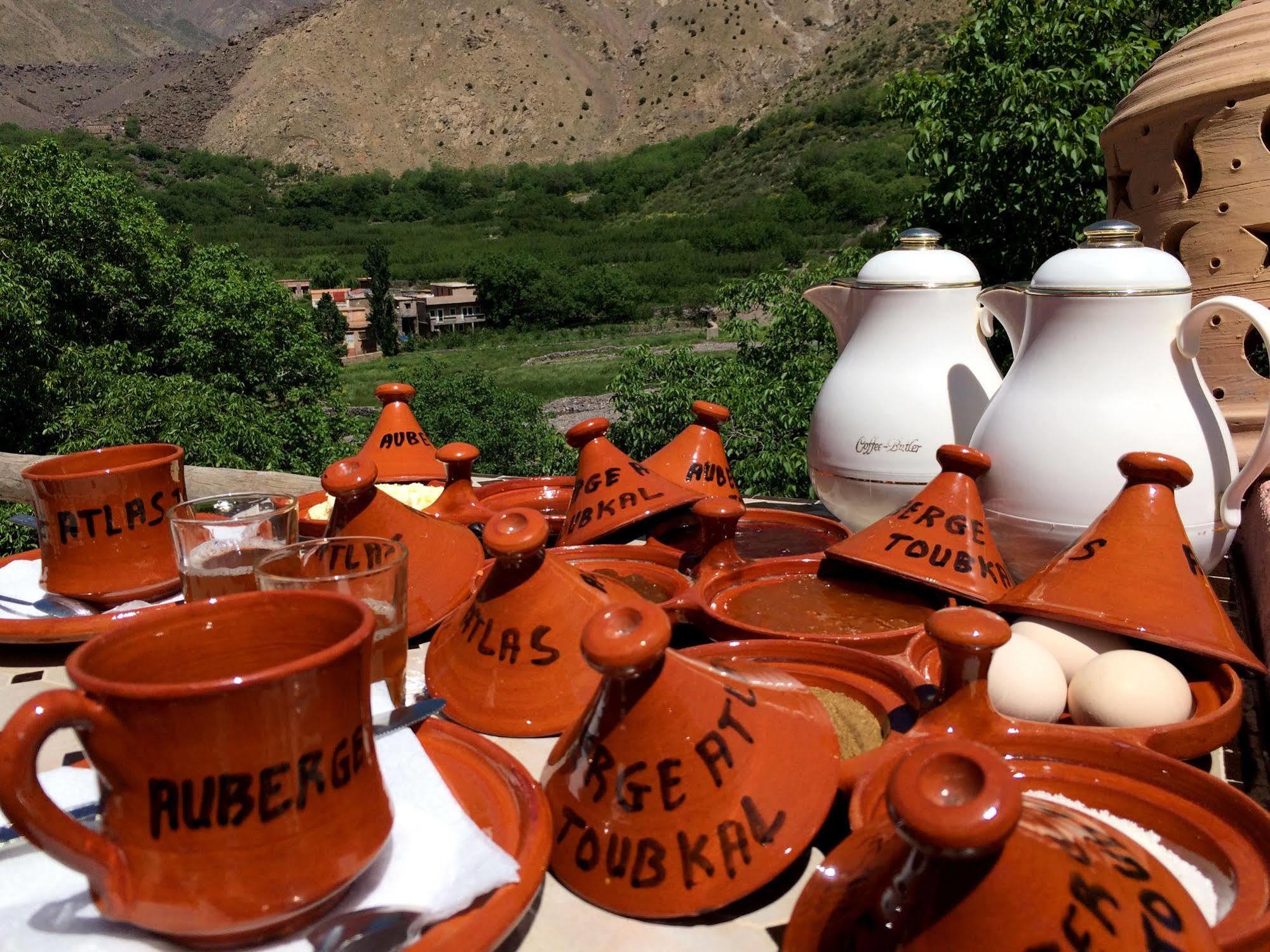 Dar Aglzime Hotel Aroumd Buitenkant foto