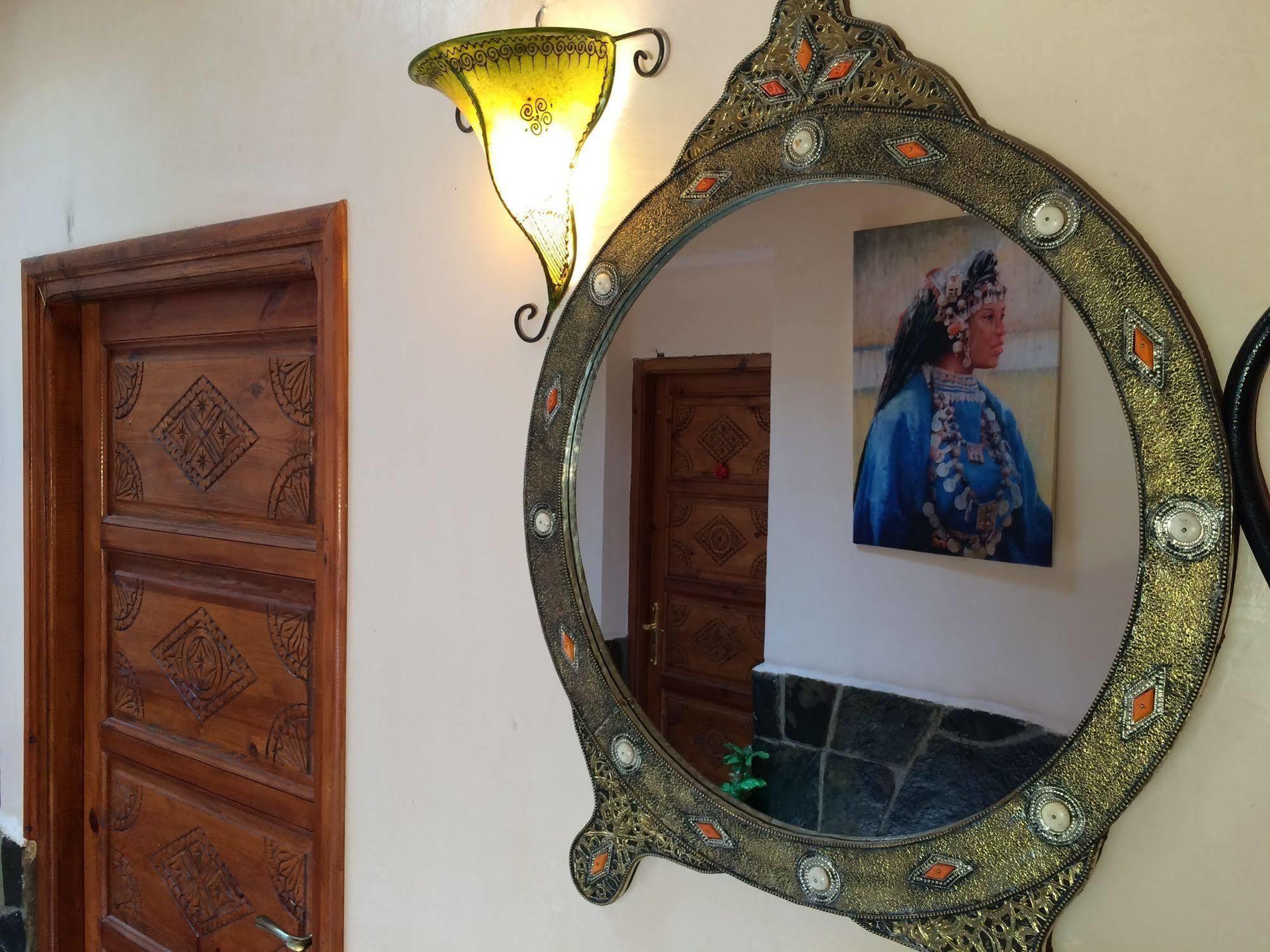Dar Aglzime Hotel Aroumd Buitenkant foto