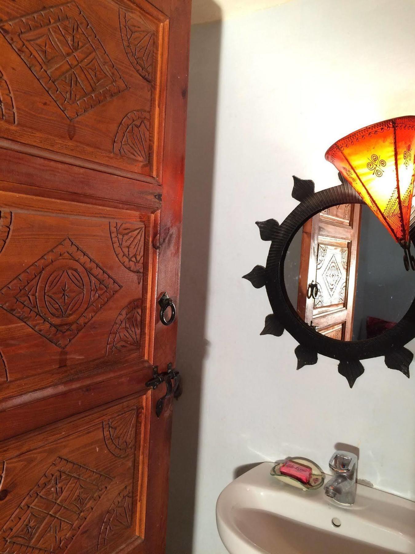 Dar Aglzime Hotel Aroumd Buitenkant foto