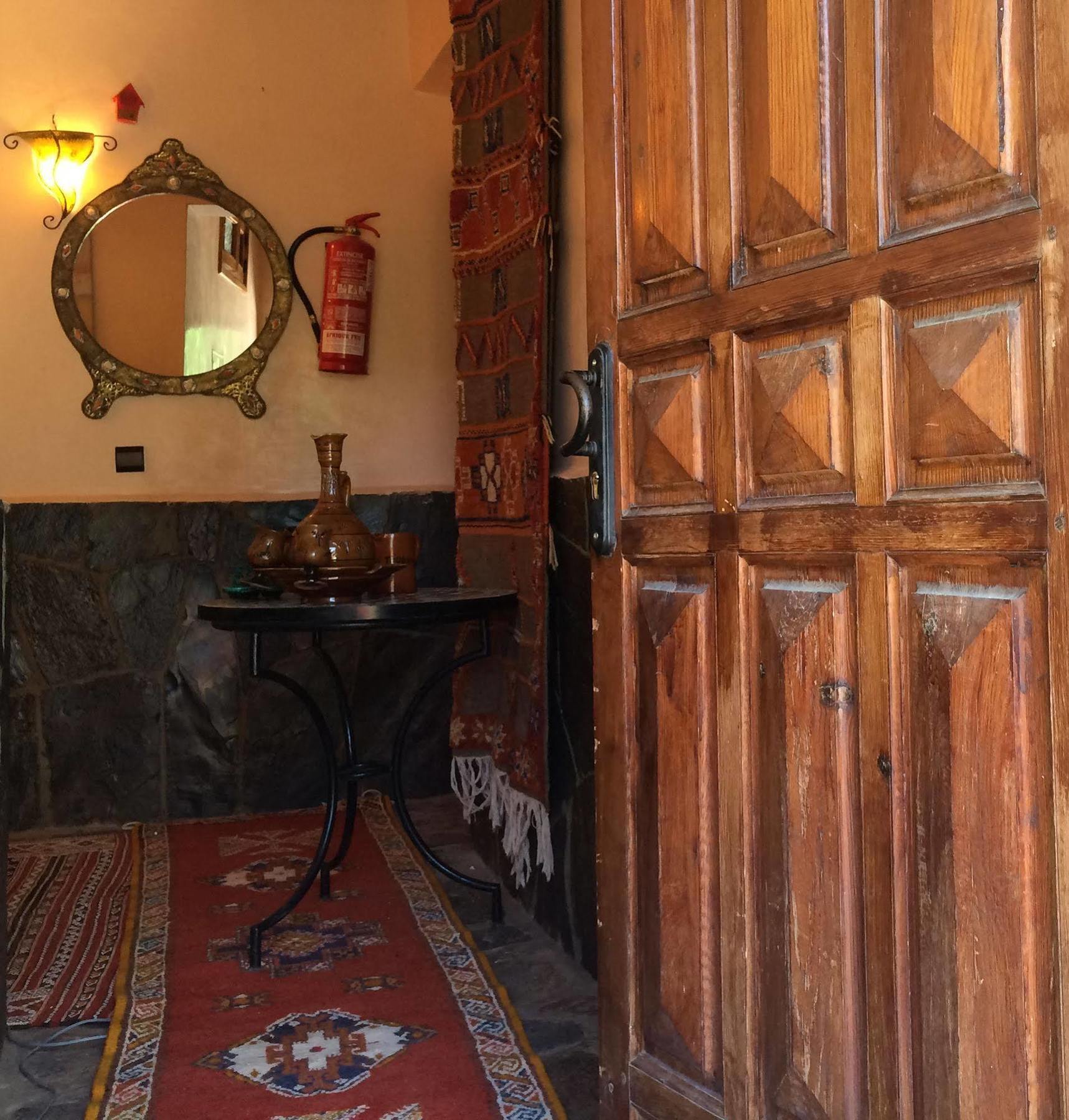 Dar Aglzime Hotel Aroumd Buitenkant foto