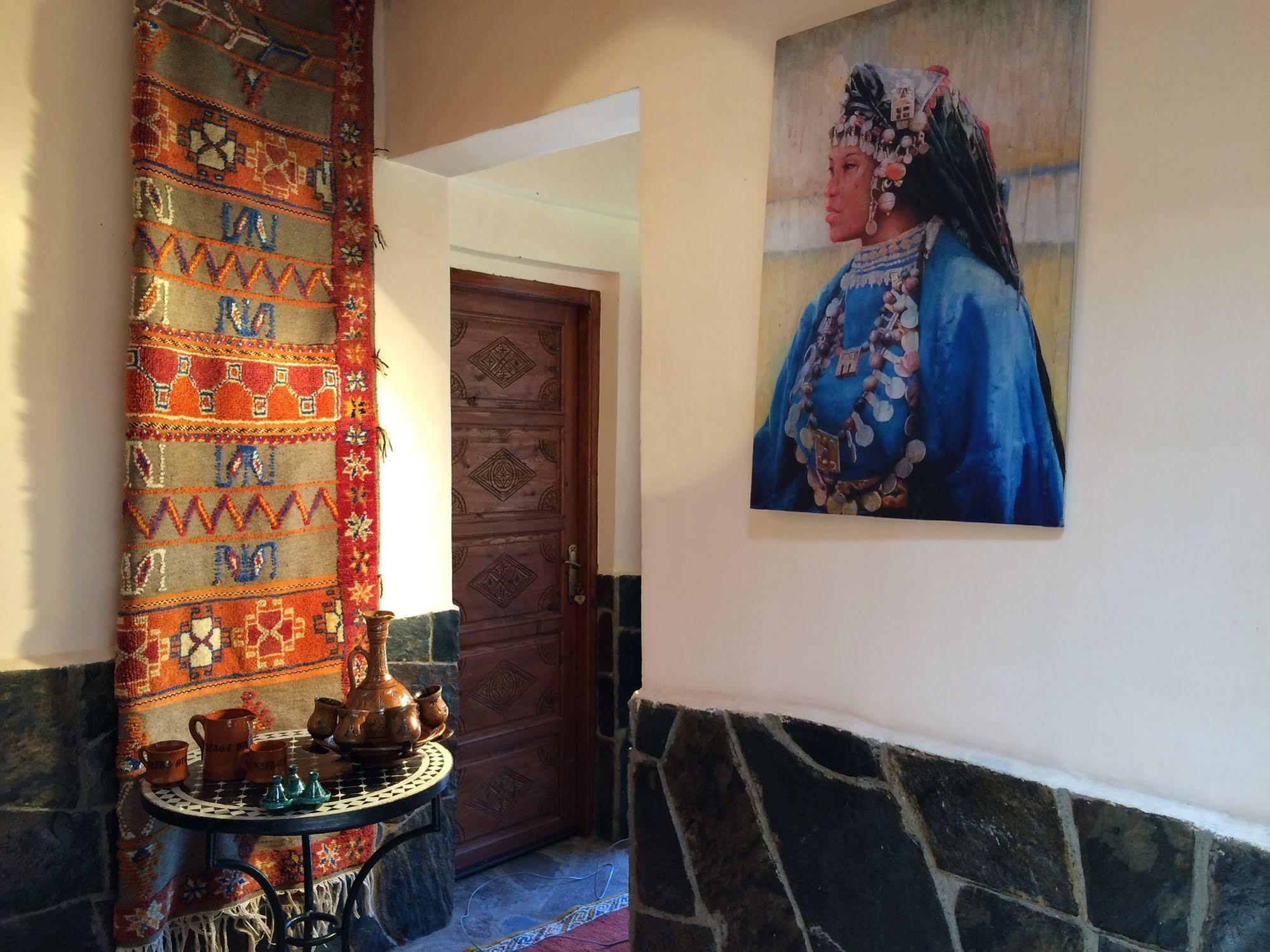 Dar Aglzime Hotel Aroumd Buitenkant foto
